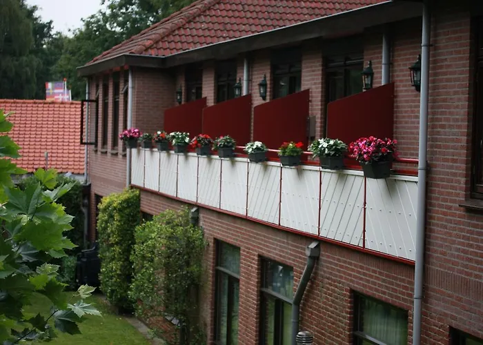 Restaurant Engelanderhof מלון 3*