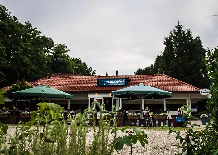 מלון Restaurant Engelanderhof 3*